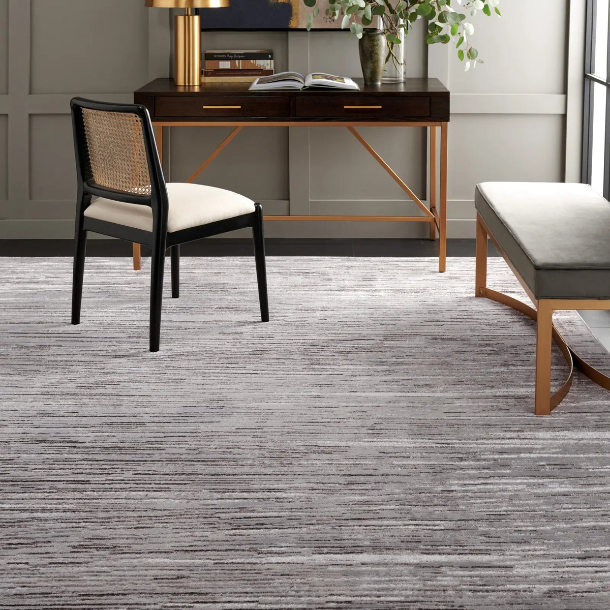 Safavieh Martha Stewart Isabella 10'-0" x 14'-0" Rug in Grey / Light Grey