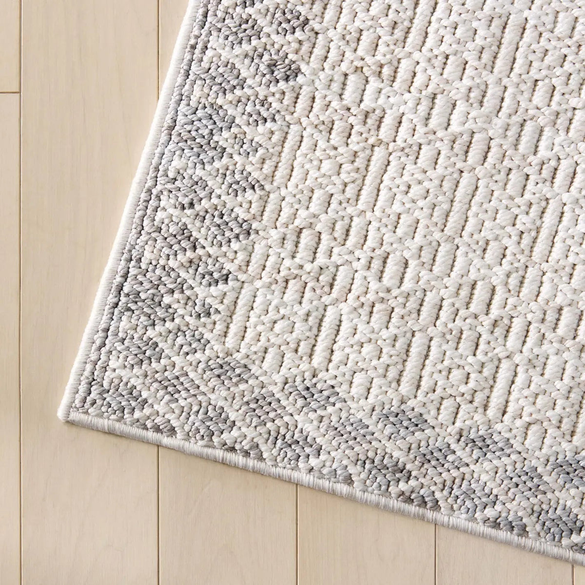 Safavieh Martha Stewart Serenity 4'-0" x 6'-0" Rug in Ivory / Grey