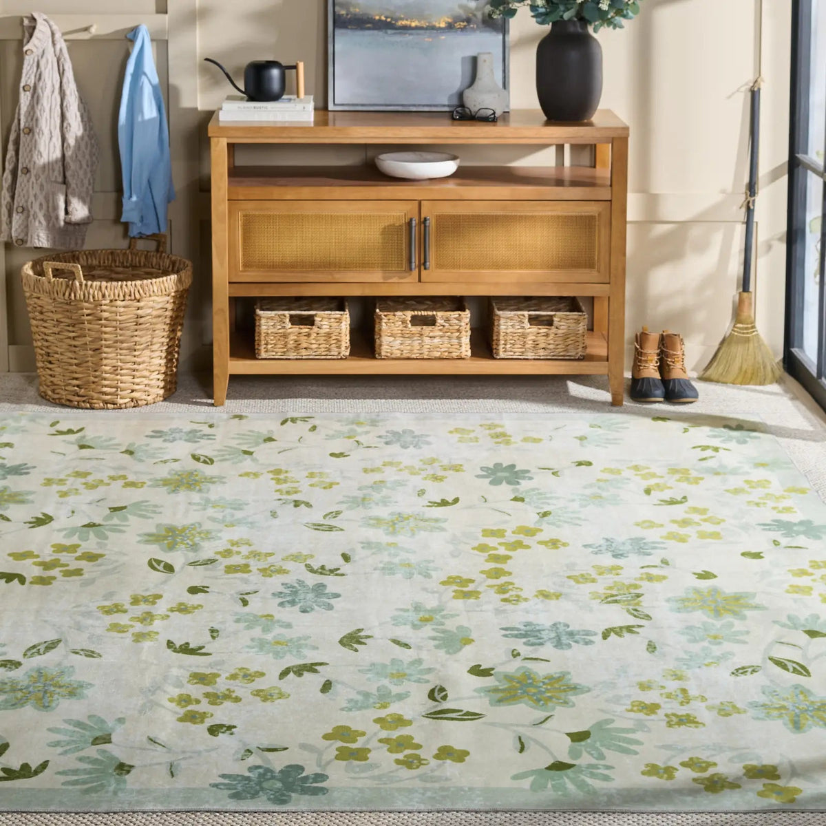 Safavieh Martha Stewart Washable 8'-0" x 10'-0" Rug in Beige / Light Green