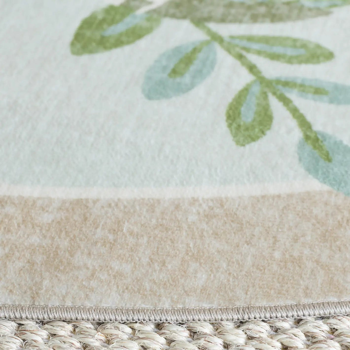 Safavieh Martha Stewart Washable 6'-0" x 6'-0" Rug in Taupe / Green