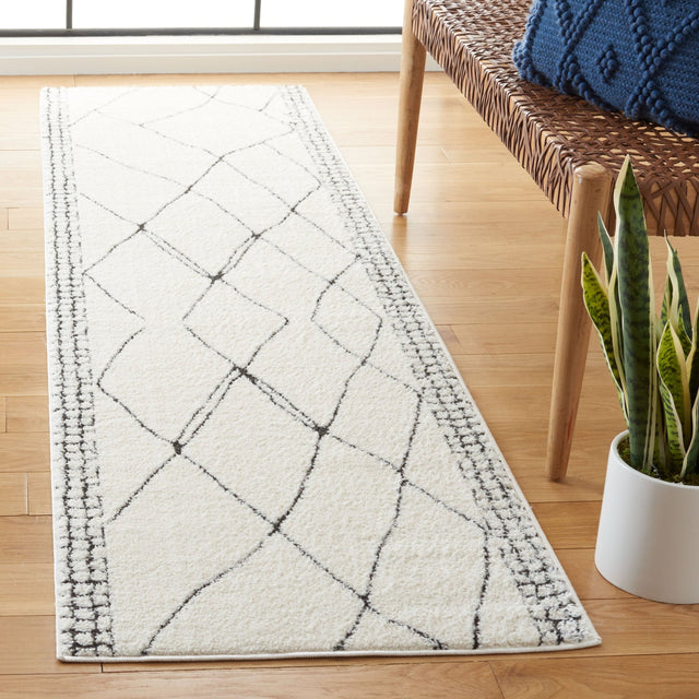 Safavieh Melody Mel104A Ivory/Black Rug.