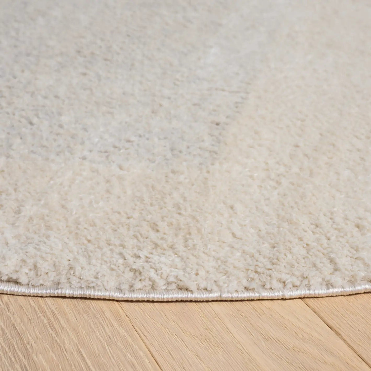 Safavieh Melody 6'-7" x 6'-7" Rug in Ivory / Grey