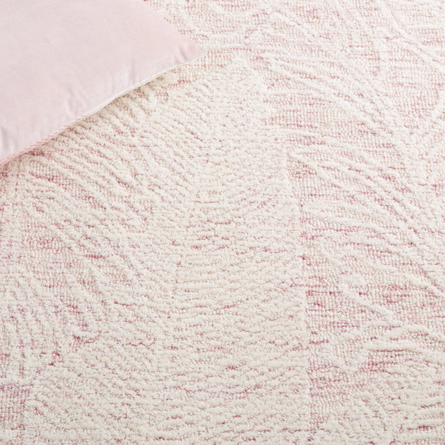 Safavieh Metro Met880U Pink/Ivory Rug.