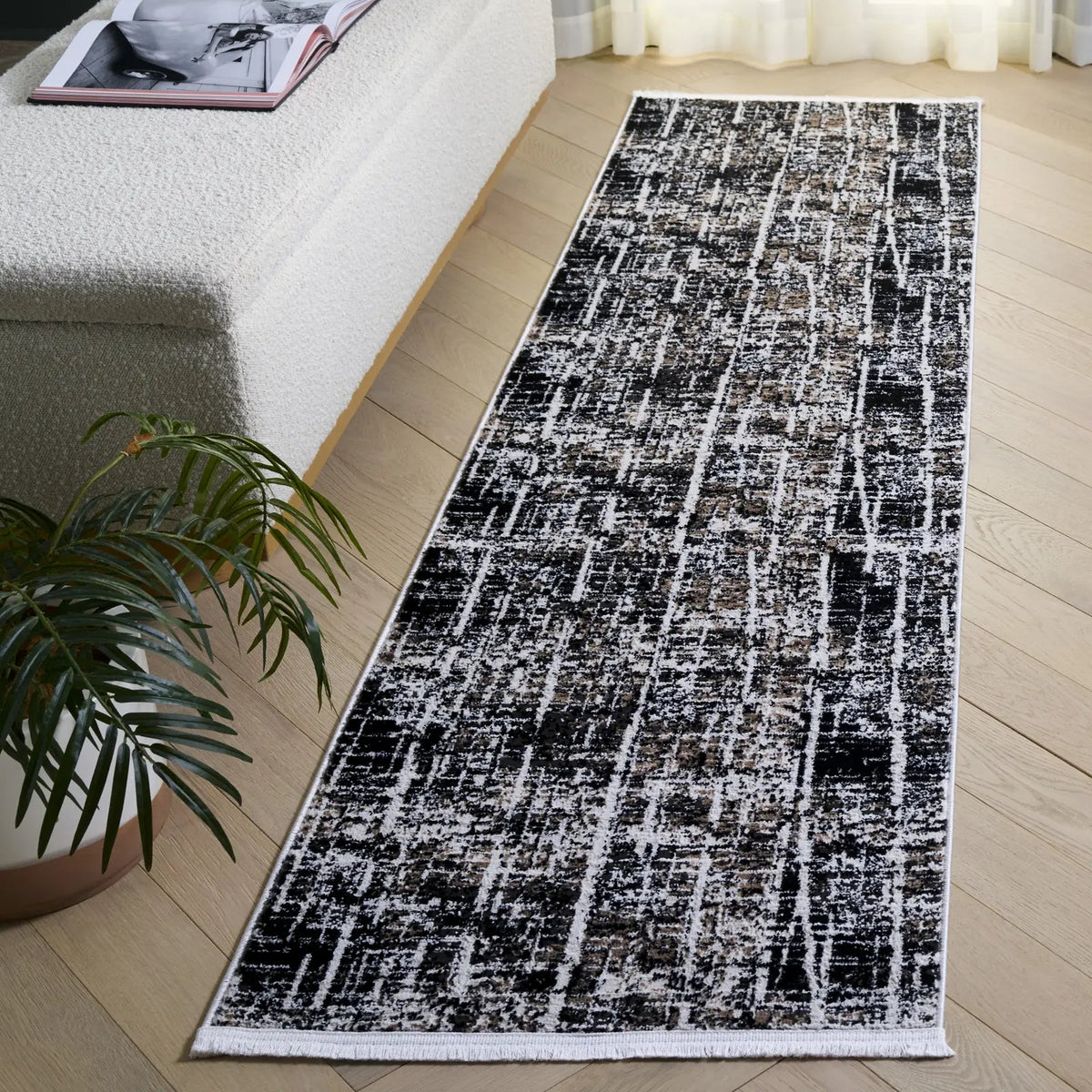 Safavieh Mila 2'-2" x 8'-0" Rug in Brown / Black Ivory