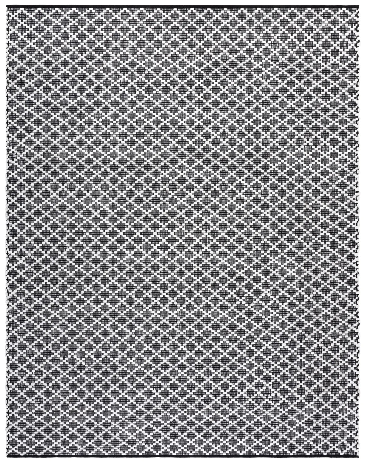 Safavieh Montauk 8'-0" x 10'-0" Rug in Black / Ivory