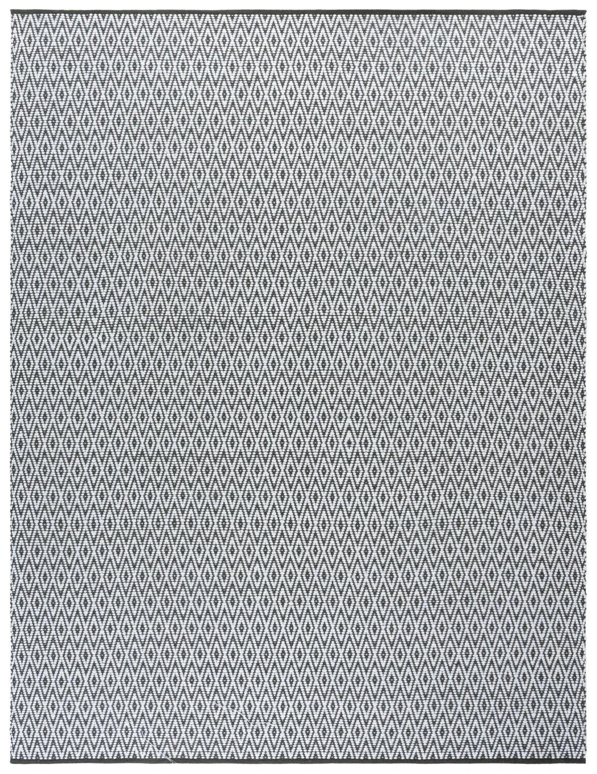 Safavieh Montauk 6'-0" x 9'-0" Rug in Ivory / Green