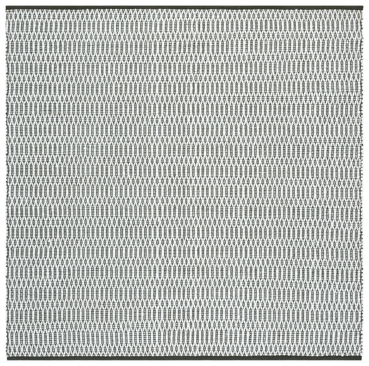 Safavieh Montauk 6'-0" x 6'-0" Rug in Ivory / Dark Green