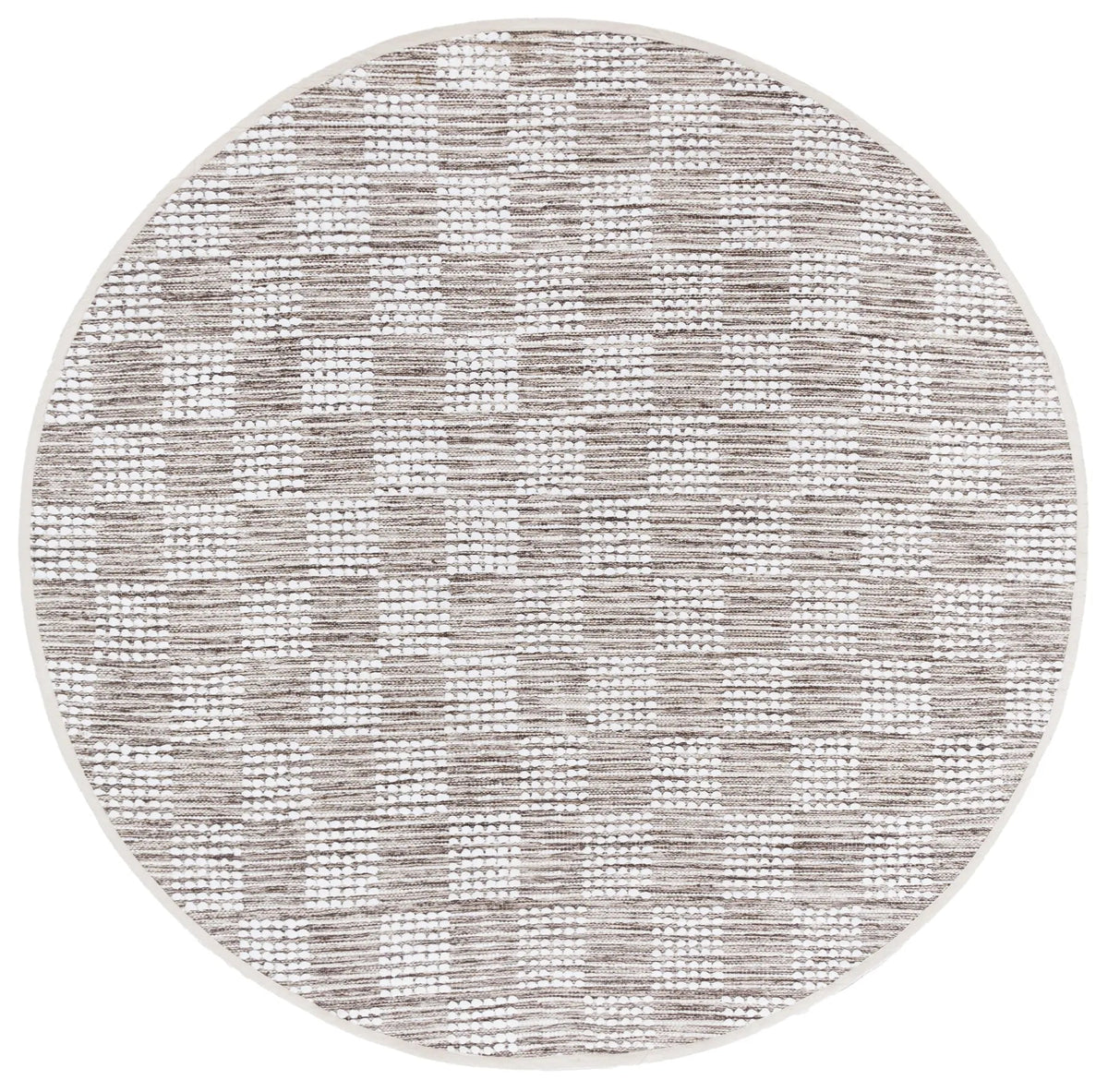 Safavieh Montauk 6'-0" x 6'-0" Rug in Brown / Ivory