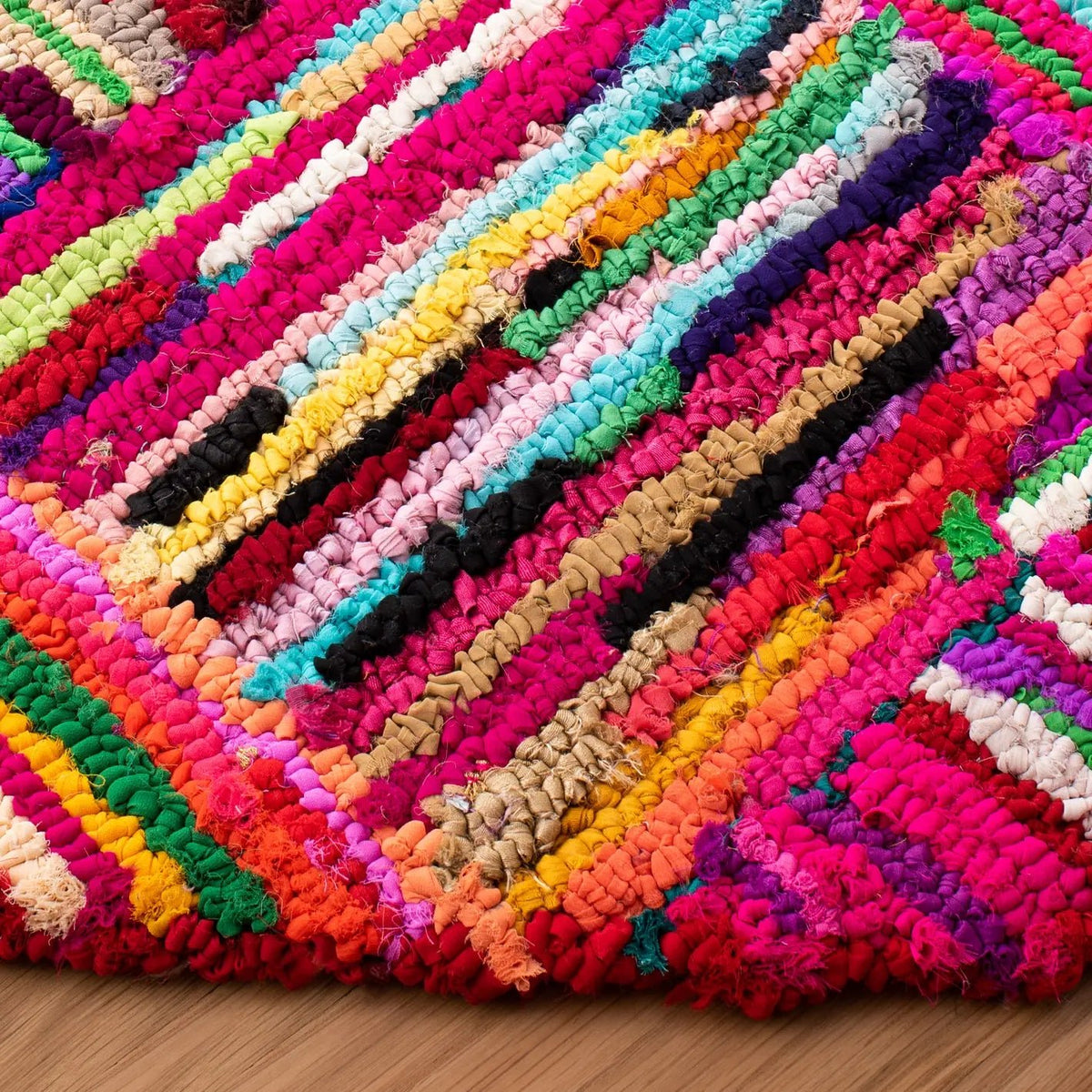 Safavieh Nantucket 6'-0" x 6'-0" Rug in Multi