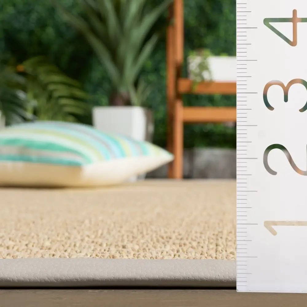 Safavieh Napa Performance Sisal 5'-0" x 8'-0" Rug in Natural / Beige