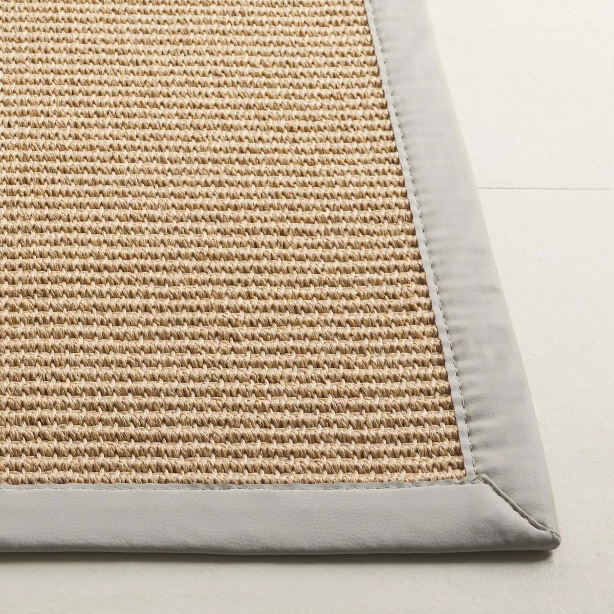 Safavieh Napa Performance Sisal 4'-0" x 6'-0" Rug in Maize / Beige