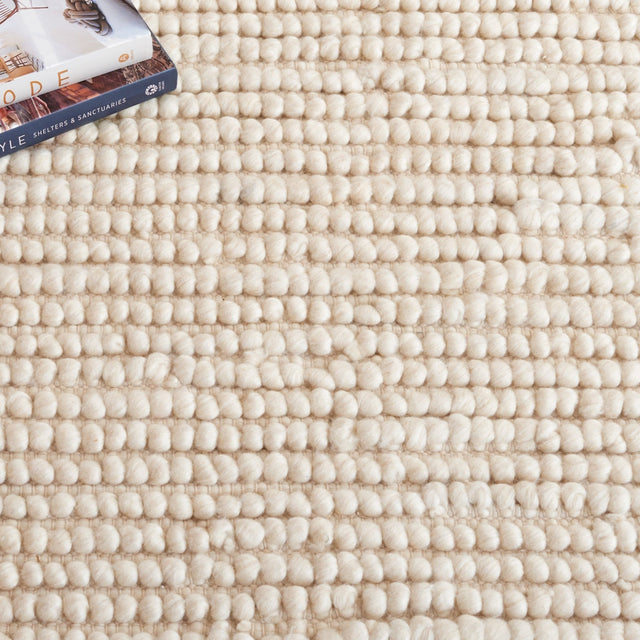 Safavieh Natura Nat130A Ivory Rug.