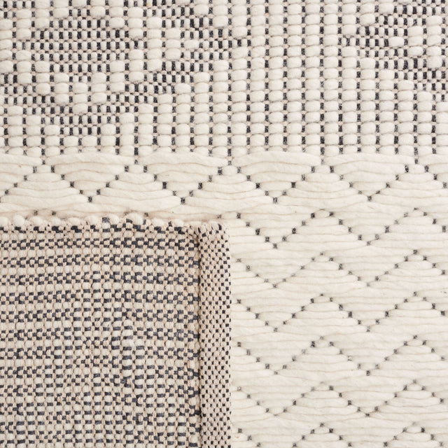 Safavieh Natura Nat204Z Ivory/Black Rug.