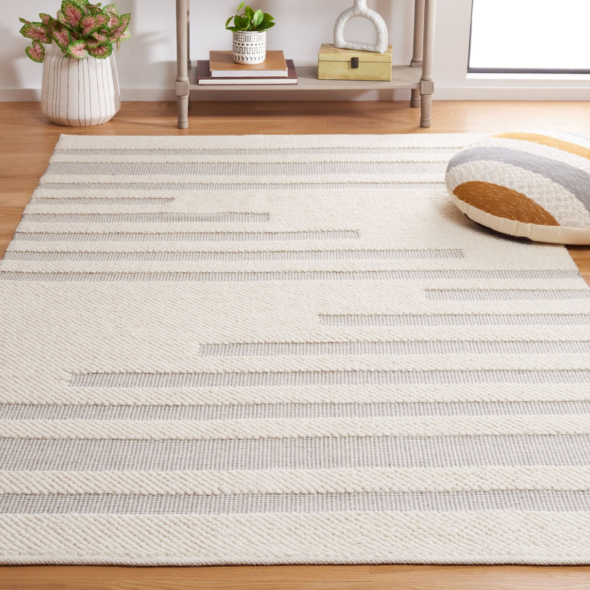 Safavieh Natura Nat205F Ivory/Grey Rug.