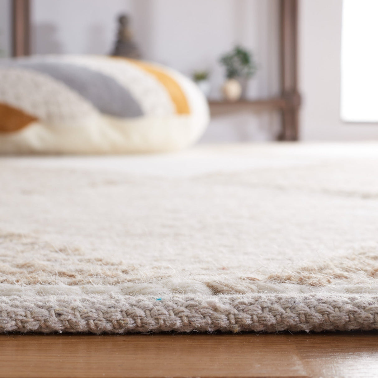 Safavieh Natura Nat219A Natural/Ivory Rug.