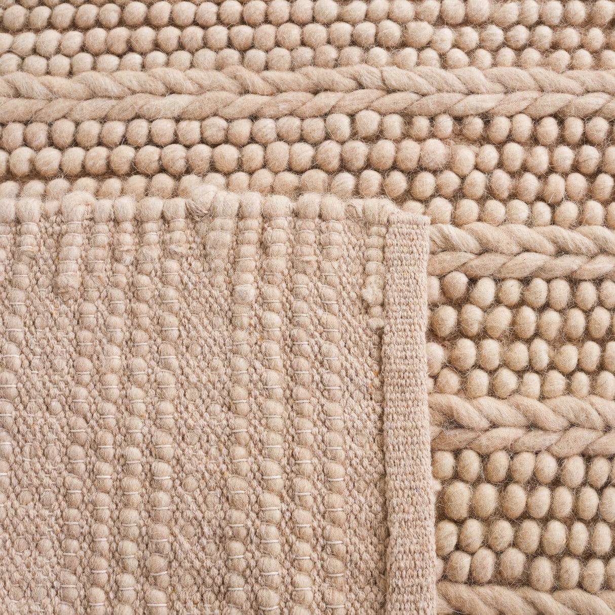 Safavieh Natura Nat280B Beige Rug.