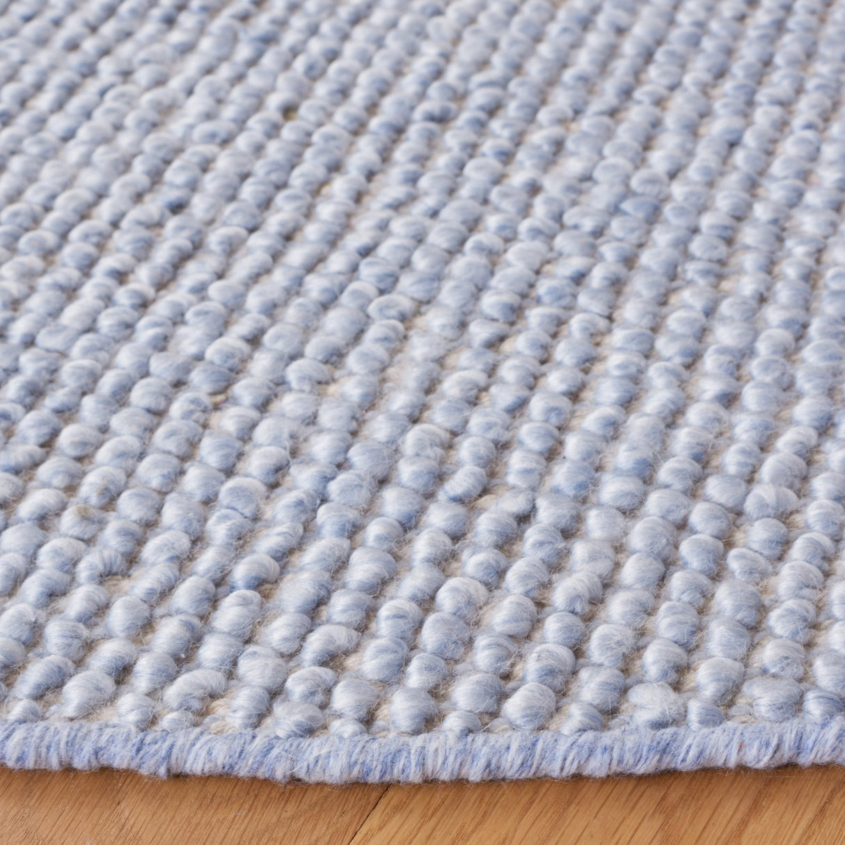 Safavieh Natura Nat324L Light Blue/Ivory Rug.