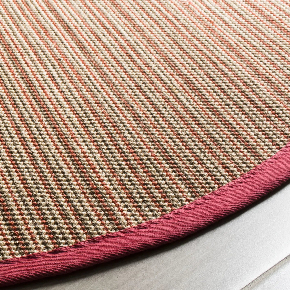 Safavieh Natural Fiber 6'-0" x 6'-0" Rug in Brown / Red