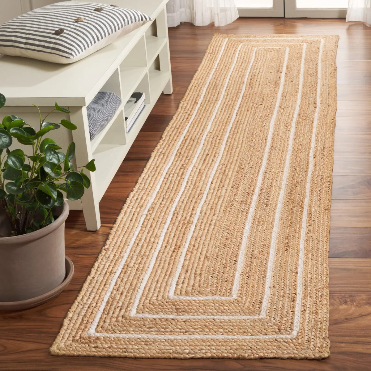 Safavieh Natural Fiber 2'-3" x 9'-0" Rug in Natural / Ivory