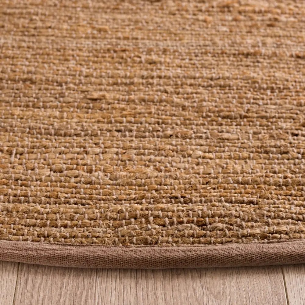 Safavieh Natural Fiber 7'-0" x 7'-0" Rug in Natural / Taupe