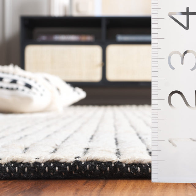 Safavieh Natural Fiber Nfb778A Ivory Rug.