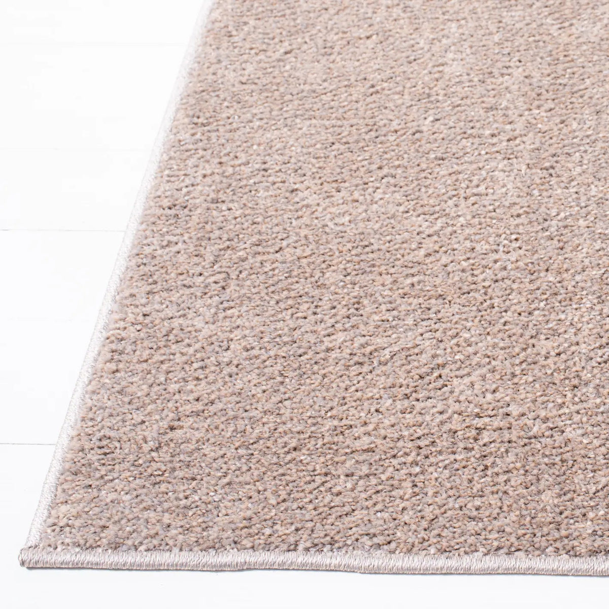 Safavieh Non-Slip 4'-4" x 6'-0" Rug in Taupe