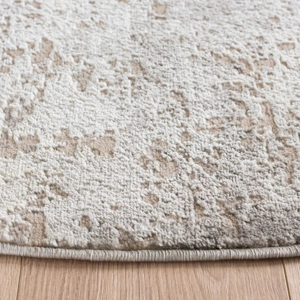 Safavieh Palma 6'-7" x 6'-7" Rug in Grey