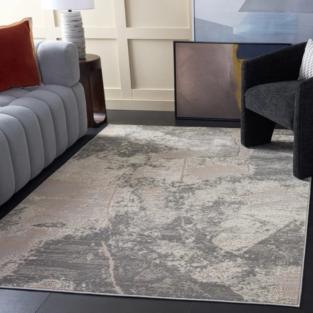 Safavieh Palma 5'-3" x 7'-6" Rug in Grey