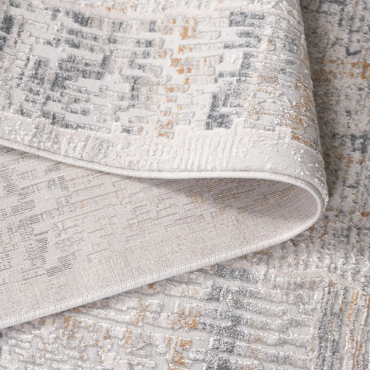 Safavieh Princeton 4'-0" x 6'-0" Rug in Light Beige