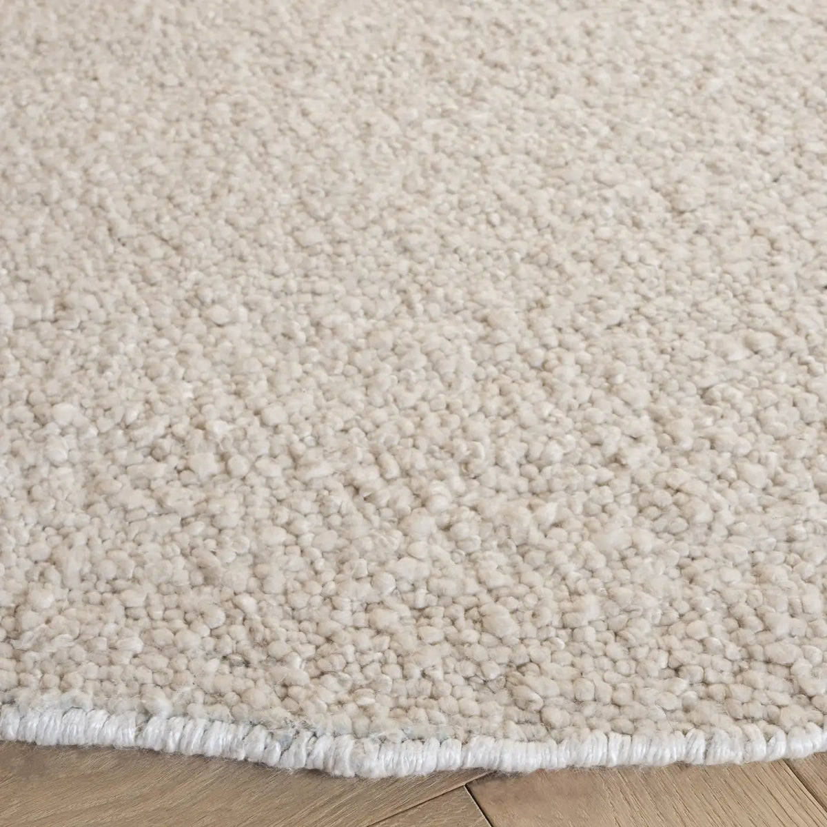Safavieh Renewal 6'-0" x 6'-0" Rug in Ivory