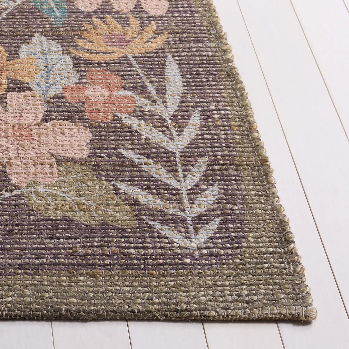 Safavieh Saffron 4'-0" x 6'-0" Rug in Green / Blue
