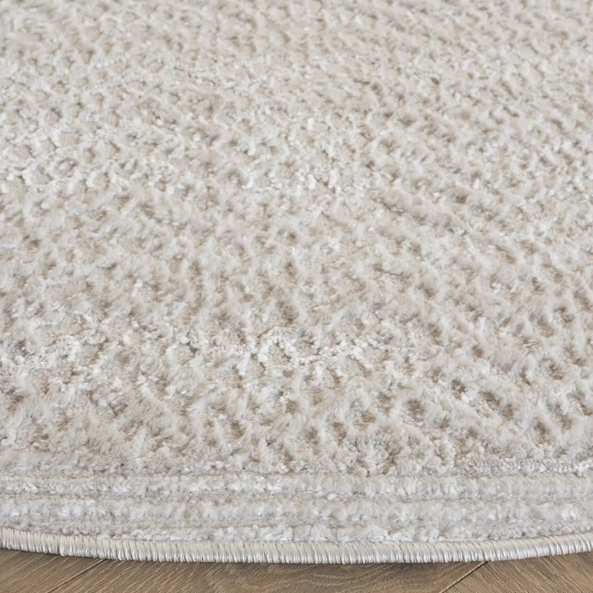 Safavieh Saylor 100 6'-3" x 6'-3" Rug in Ivory
