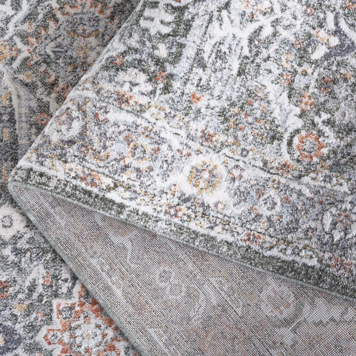 Safavieh Scarlett 400 4'-0" x 6'-0" Rug in Green / Ivory Rust