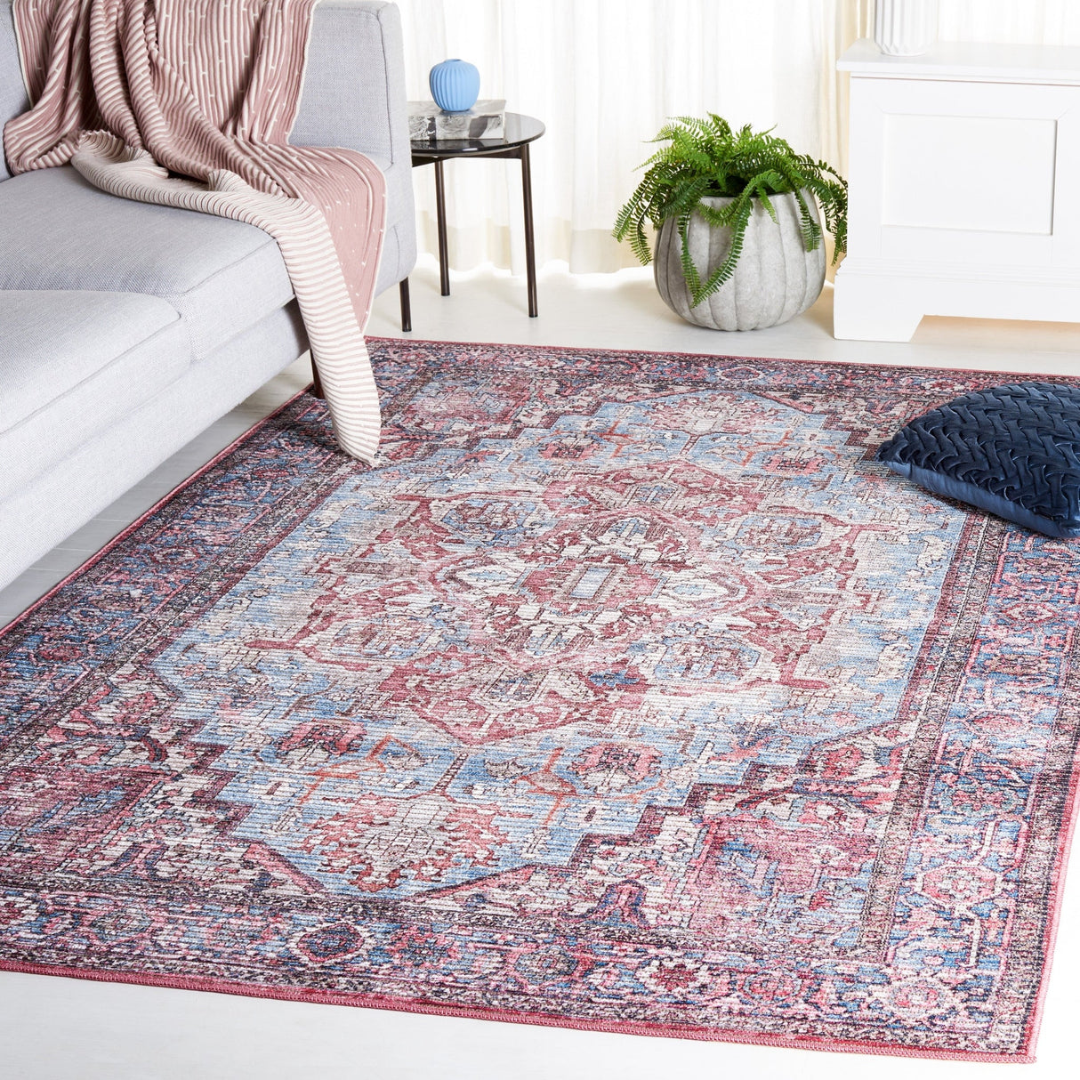 Safavieh Serapi Sep624M Blue/Rust Rug.