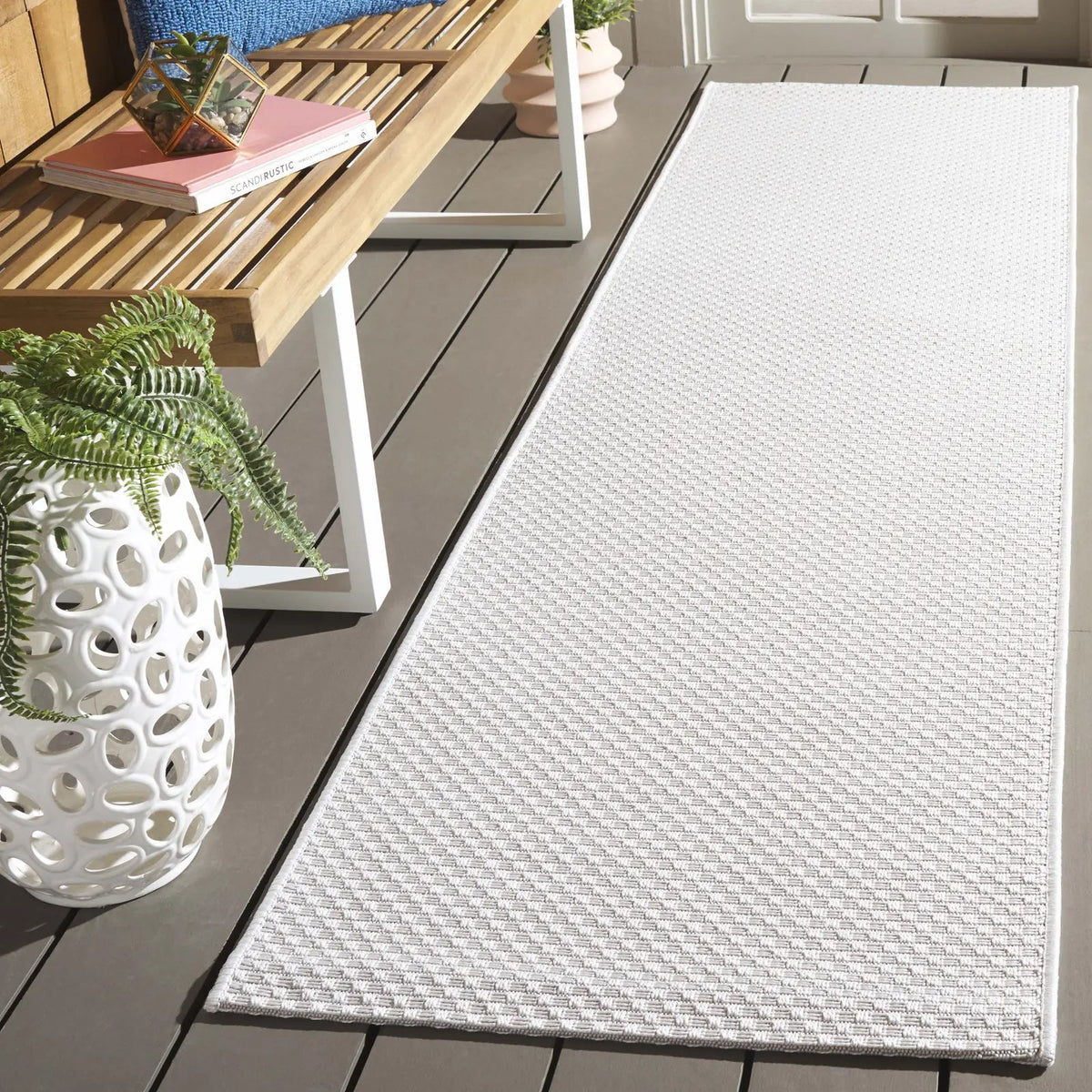 Safavieh Sisal All-Weather 2'-2" x 8'-0" Rug in Ivory
