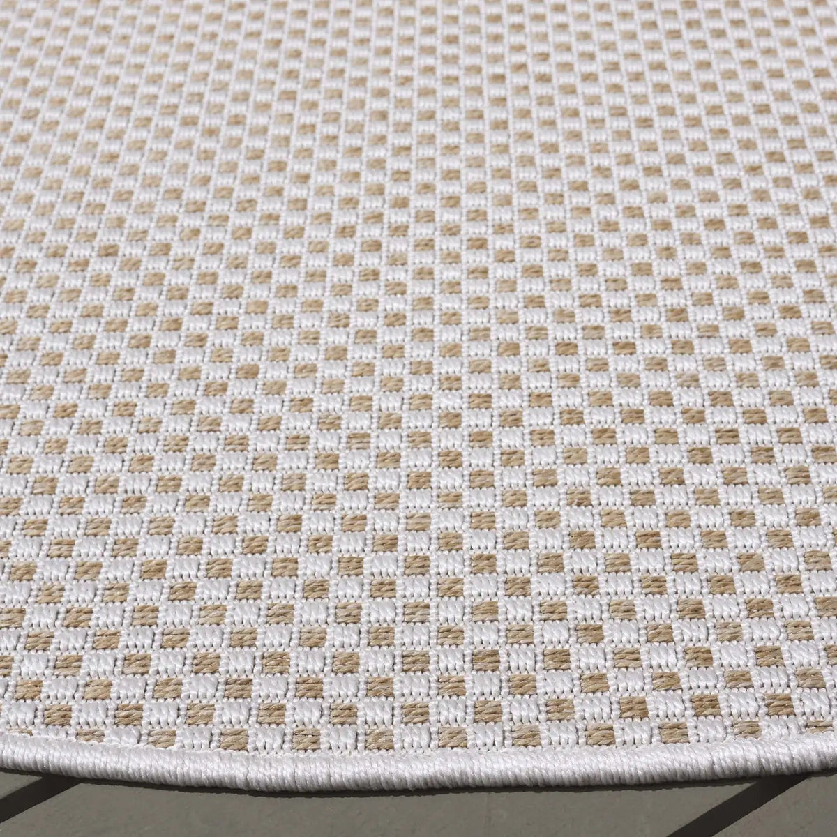 Safavieh Sisal All-Weather 6'-7" x 6'-7" Rug in Ivory / Natural