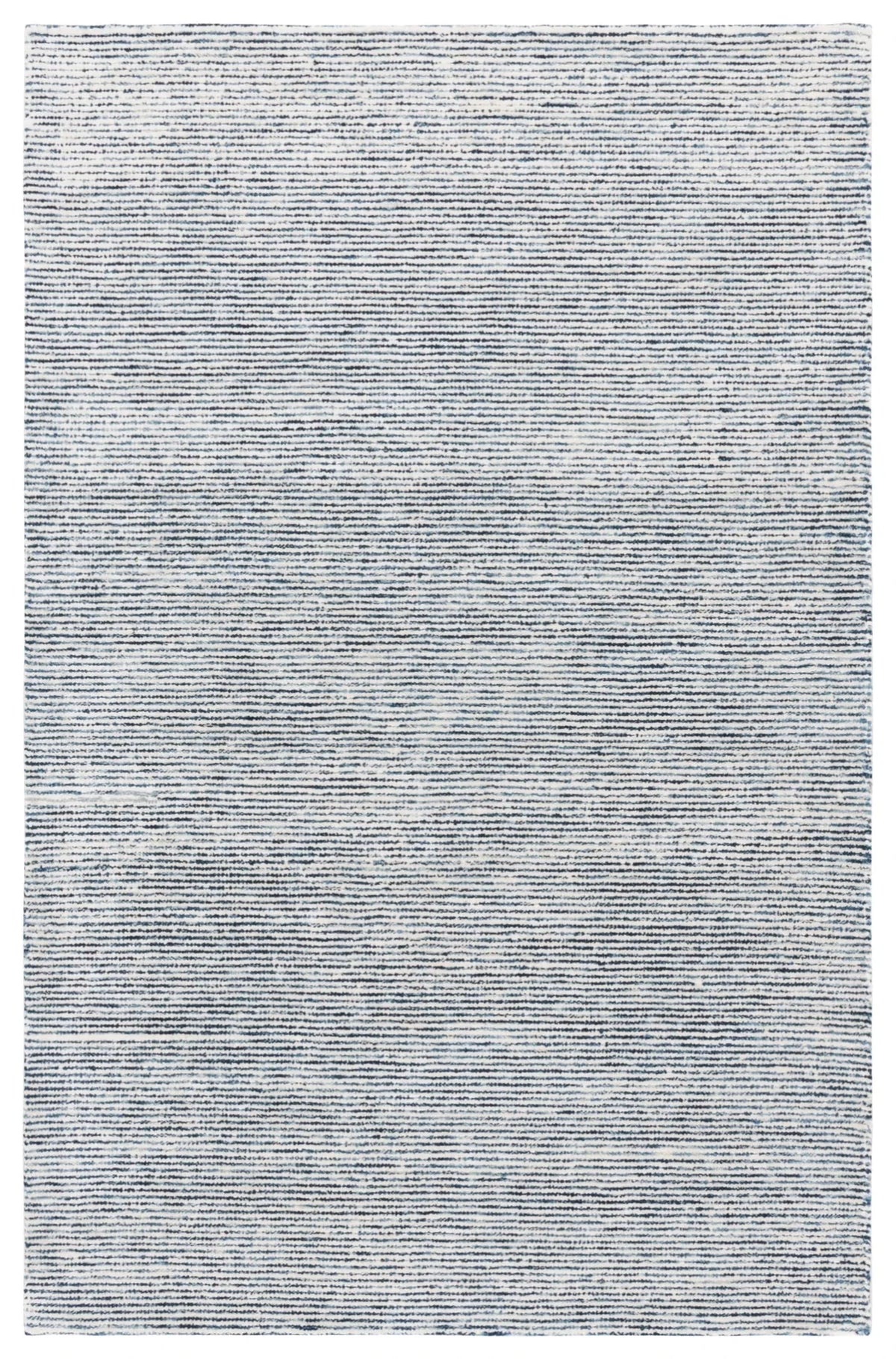 Safavieh Soho 4'-0" x 6'-0" Rug in Navy