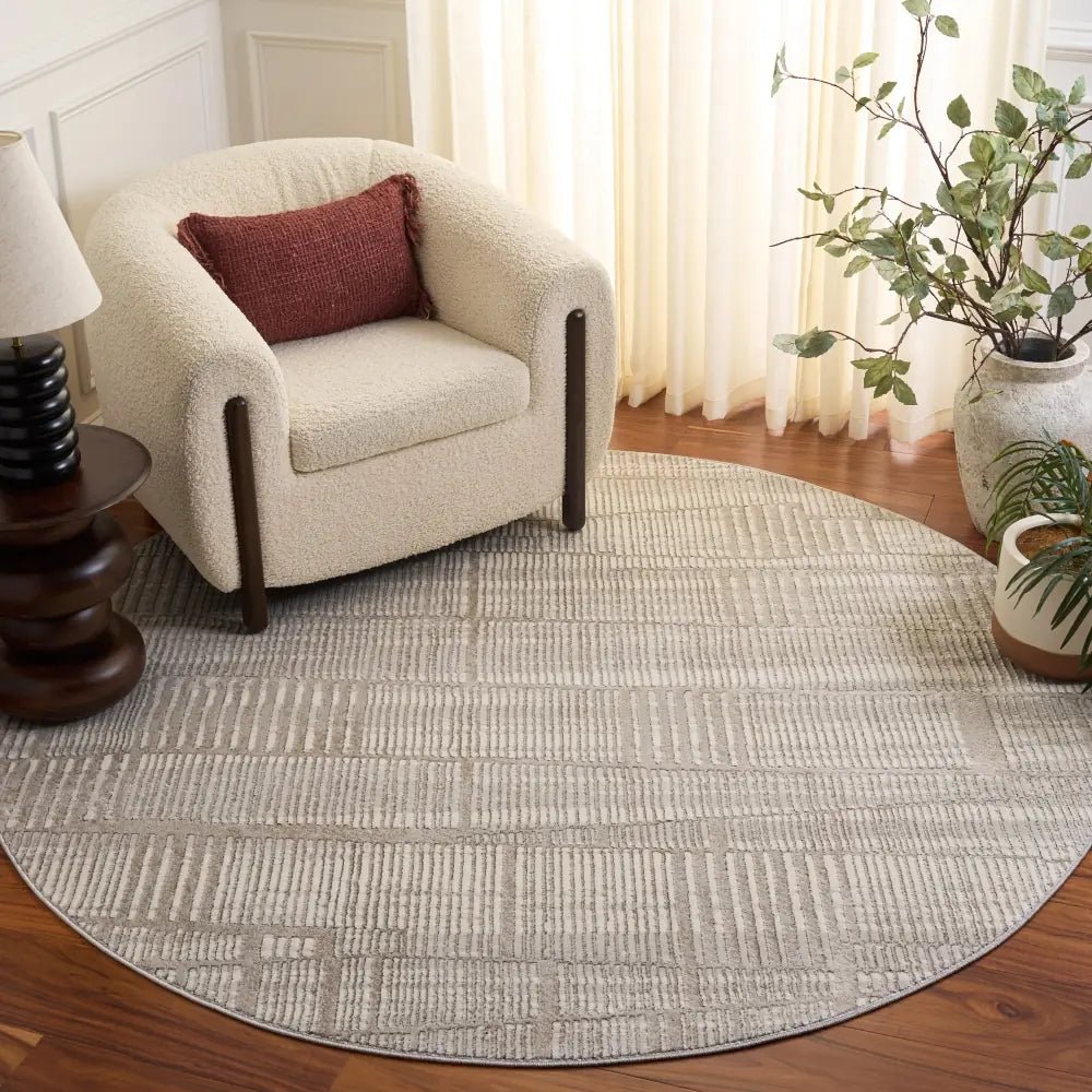 Safavieh Spectrum 6'-7" x 6'-7" Rug in Ivory / Beige