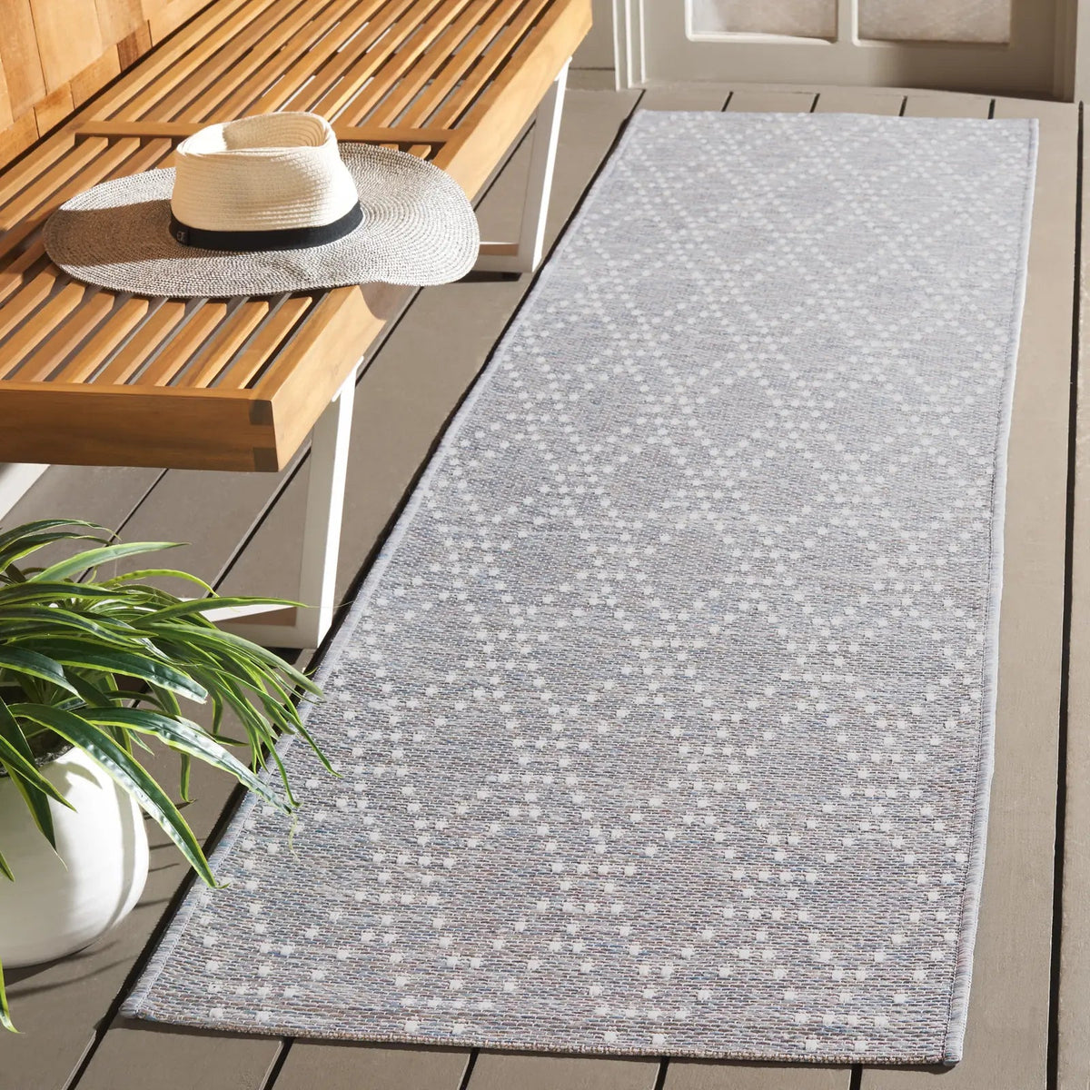 Safavieh Sunset 2'-2" x 8'-0" Rug in Blue / Lavender
