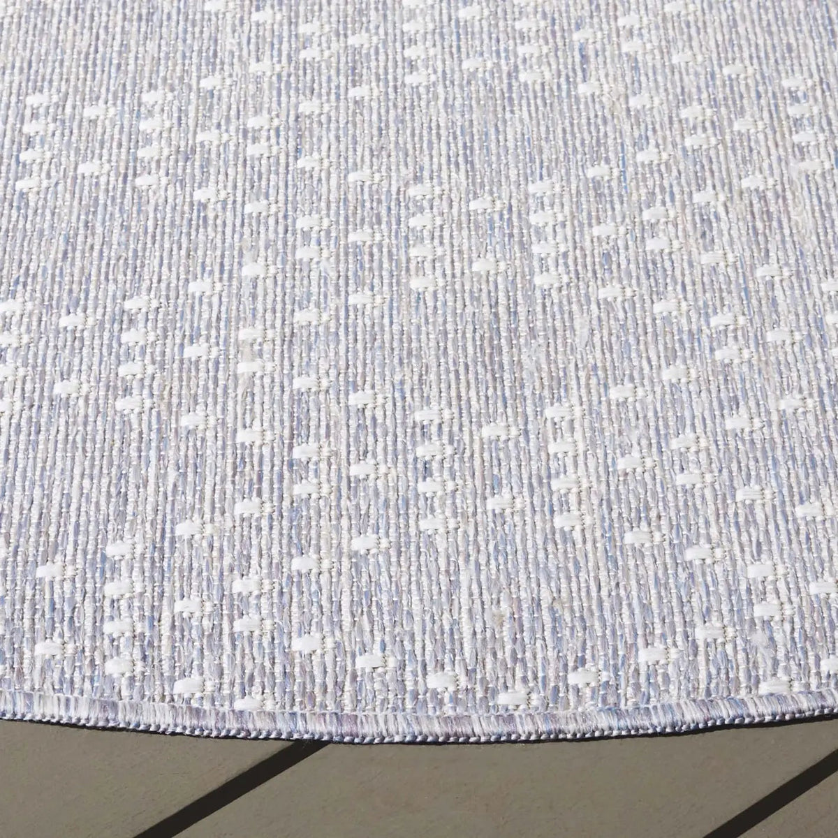 Safavieh Sunset 6'-7" x 6'-7" Rug in Blue / Lavender