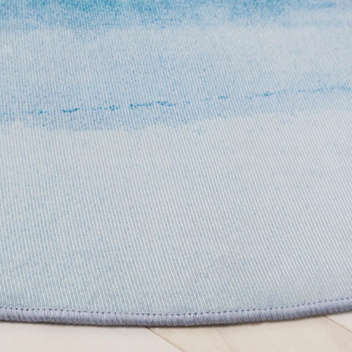 Safavieh Tacoma 6'-0" x 6'-0" Rug in Ivory / Blue