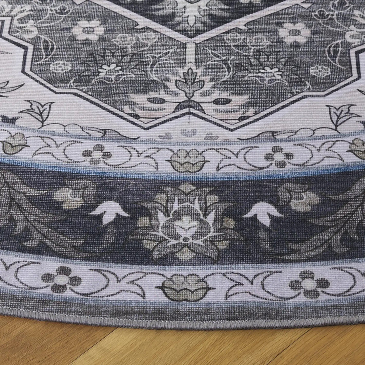Safavieh Tucson 6'-0" x 6'-0" Rug in Olive / Ivory