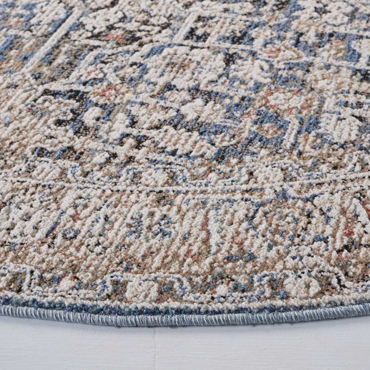 Safavieh Vivaldi Viv546M Blue/Ivory Rug.
