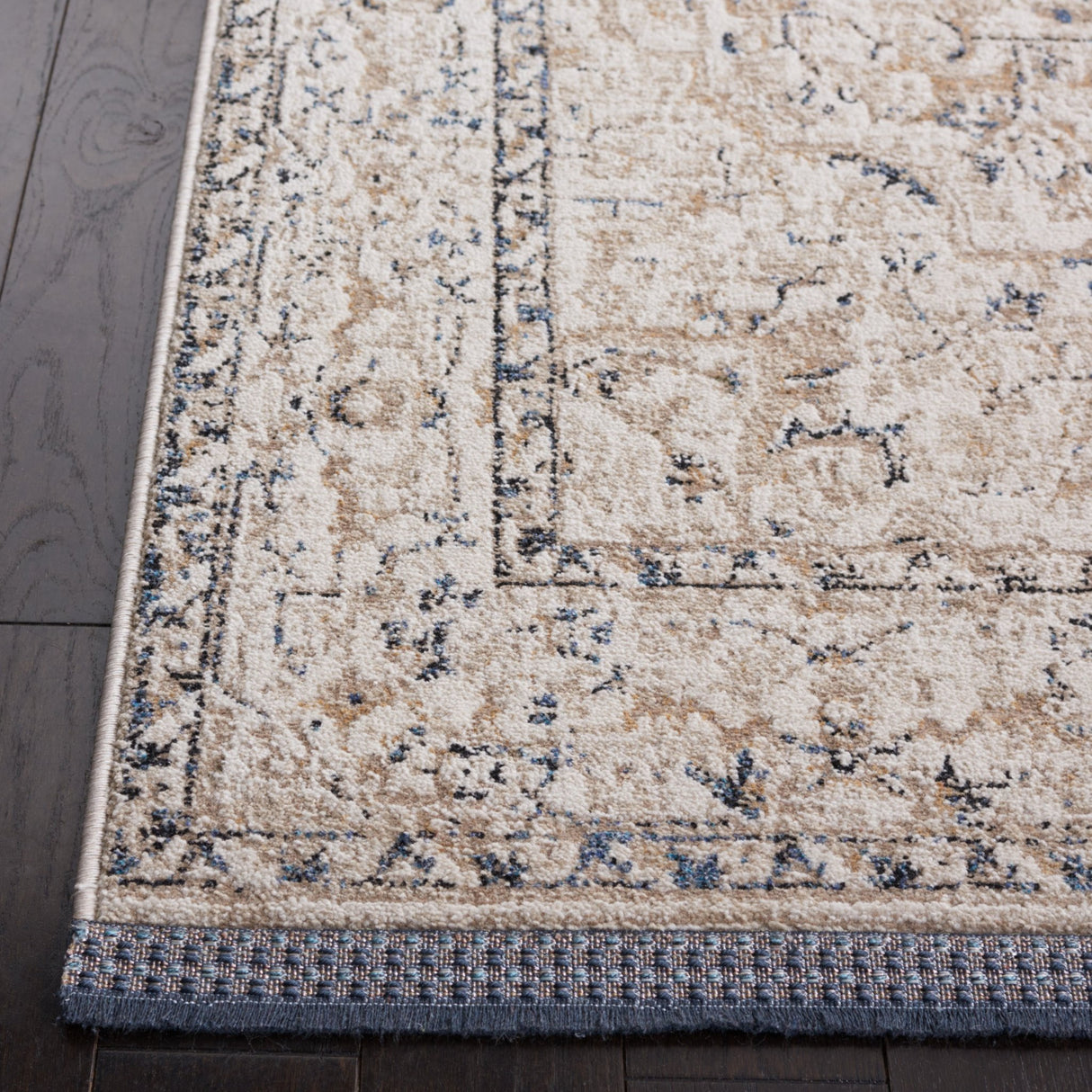 Safavieh Vivaldi Viv595A Ivory/Light Olive Rug.