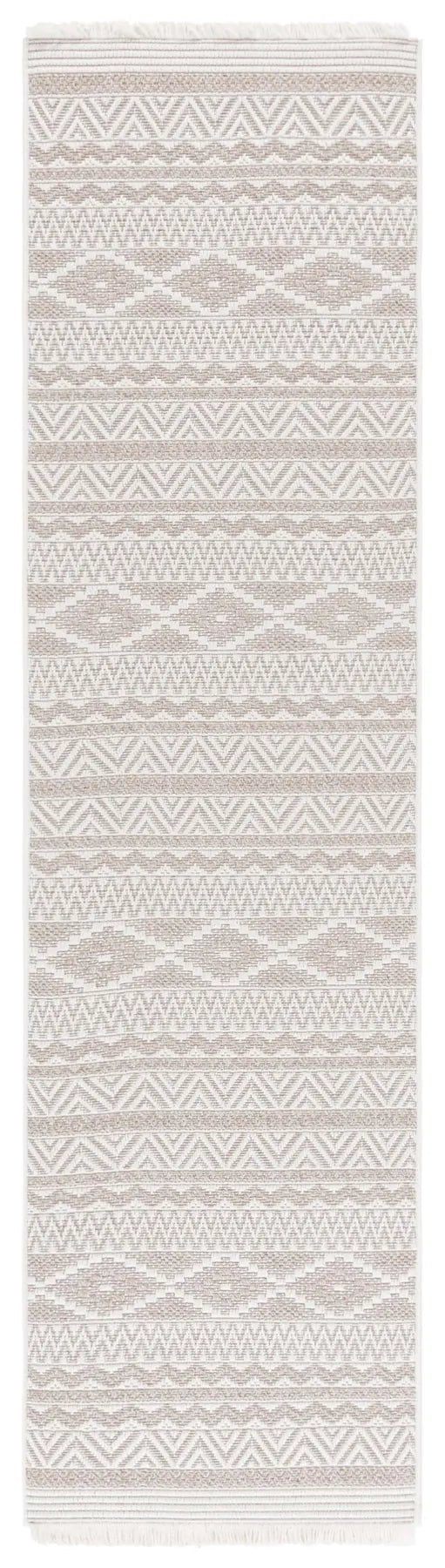 Safavieh Wicker 2'-2" x 8'-0" Rug in Ivory / Beige