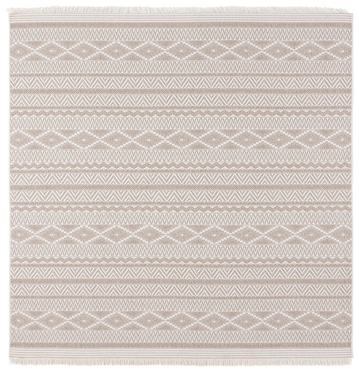 Safavieh Wicker 6'-7" x 6'-7" Rug in Ivory / Beige