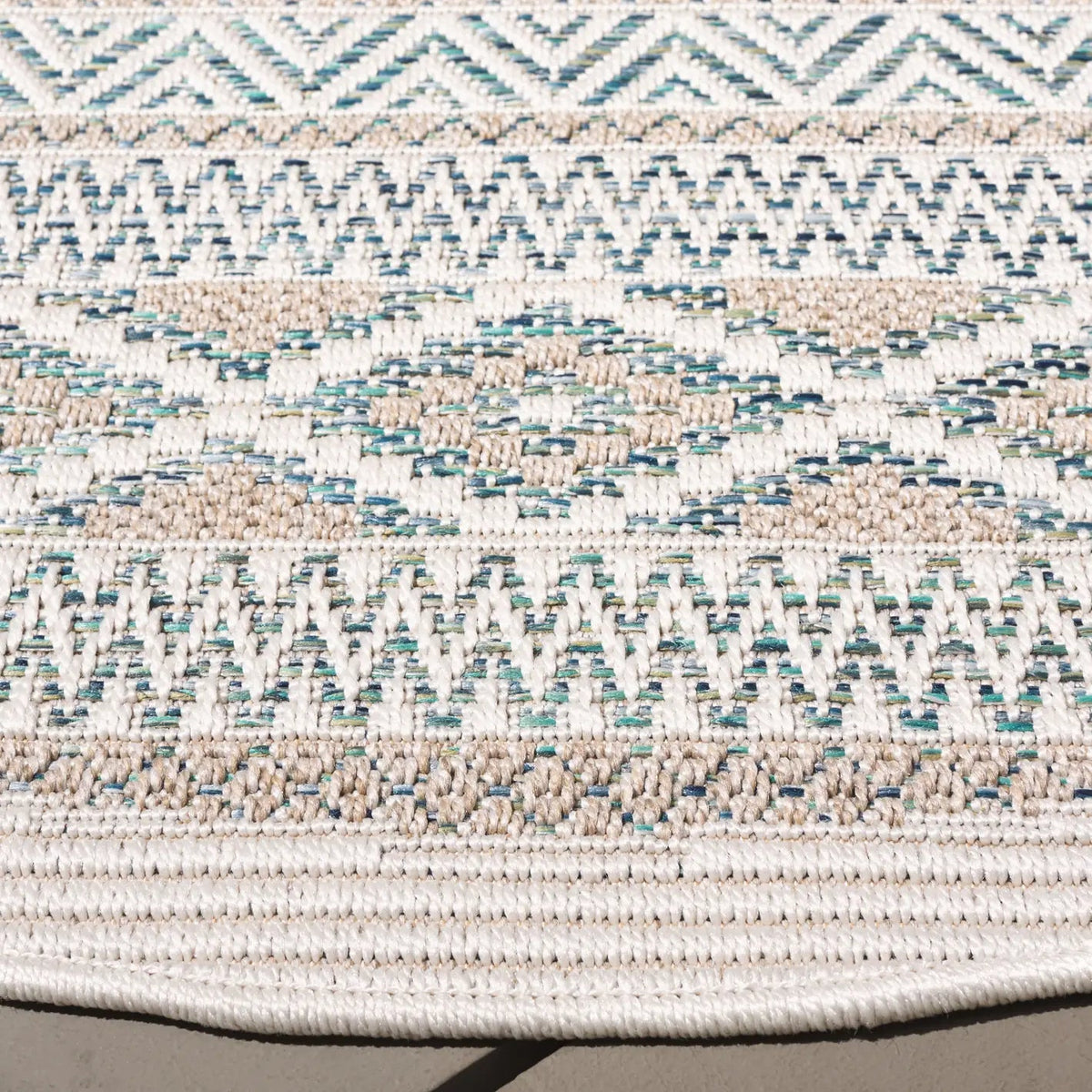 Safavieh Wicker 6'-7" x 6'-7" Rug in Aqua / Beige