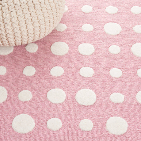 Safavieh Safavieh Kids Sfk926U Pink/Ivory Rug.