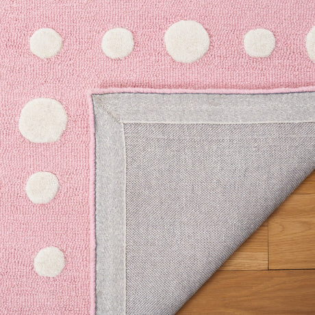 Safavieh Safavieh Kids Sfk926U Pink/Ivory Rug.