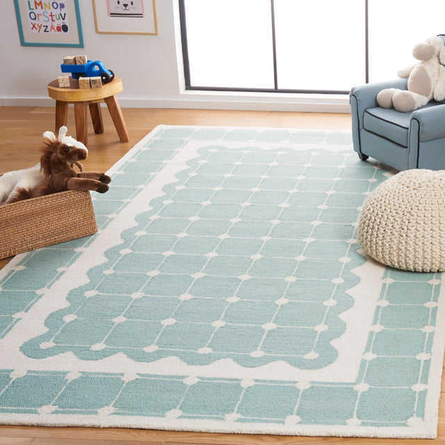 Safavieh Safavieh Kids Sfk927K Turquoise/Ivory Rug.